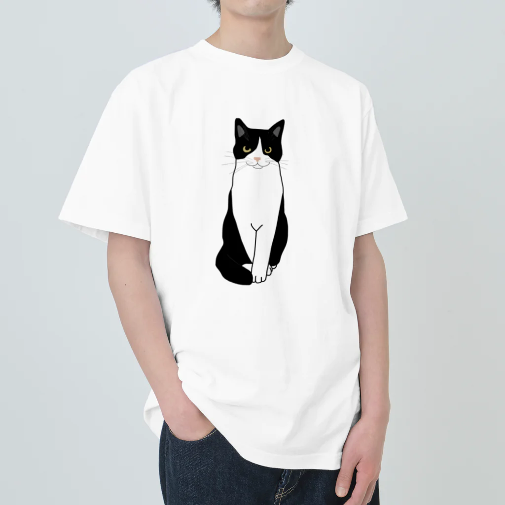 小鳥と映画館のお利口さんのハチワレちゃん Heavyweight T-Shirt