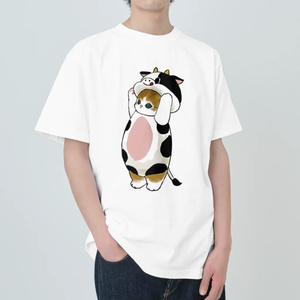 mofusandのねこかぶり（うし） Heavyweight T-Shirt