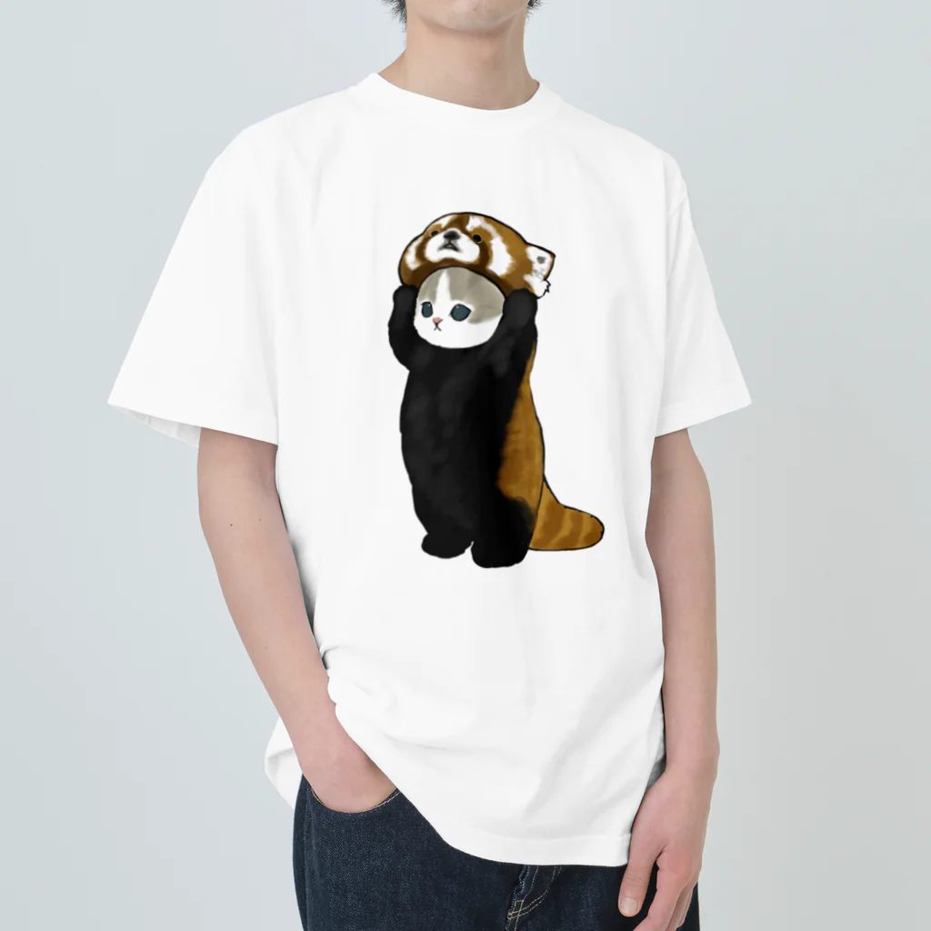 mofusandのねこかぶり（レッサーパンダ） Heavyweight T-Shirt