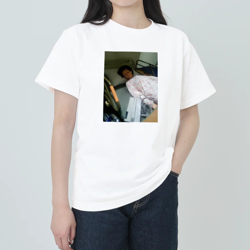 sisuの介護人形恐怖の写真 ヘビーウェイトTシャツ