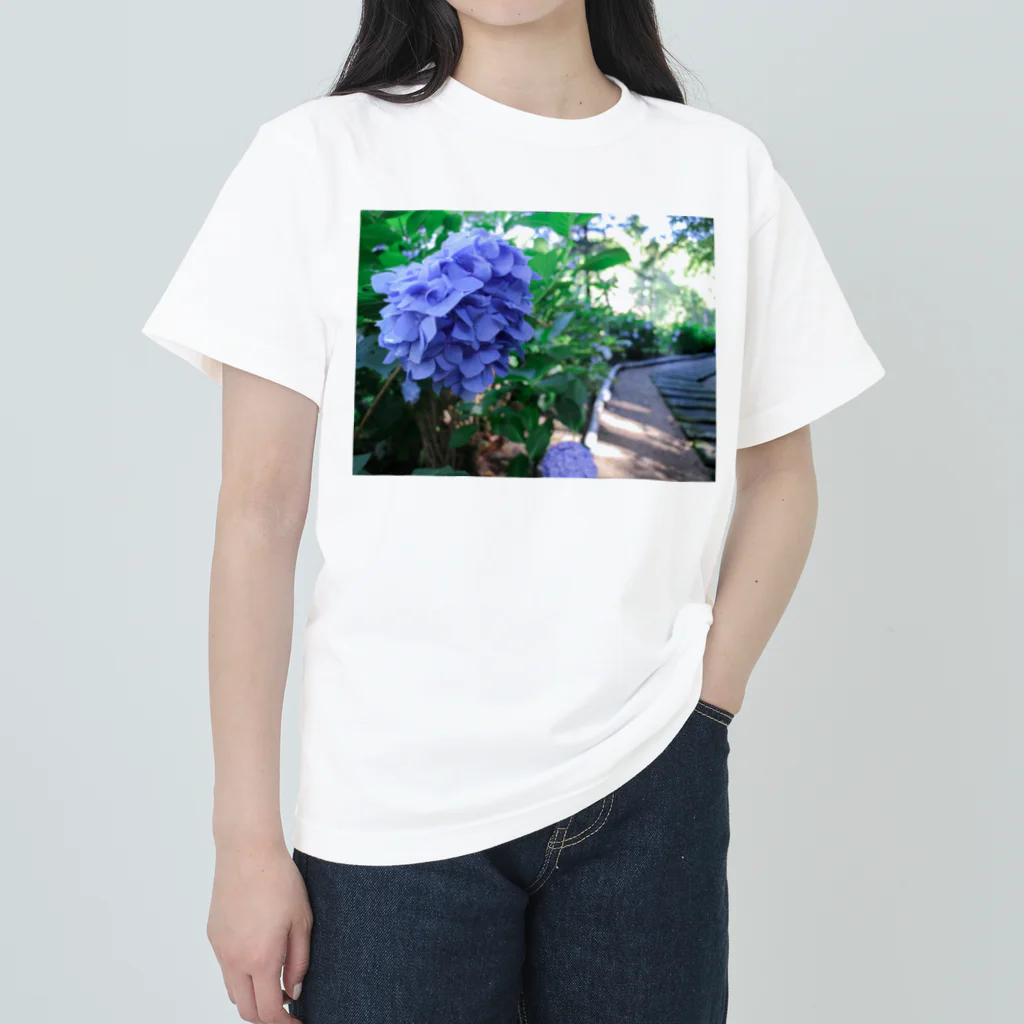 Un-Obliviateの華にブルー Heavyweight T-Shirt