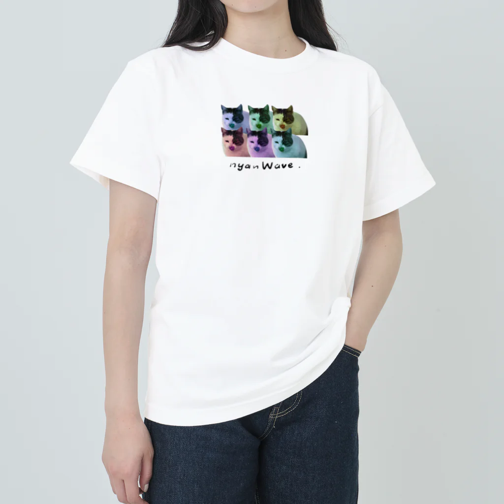 noWaveのnyan wave Heavyweight T-Shirt