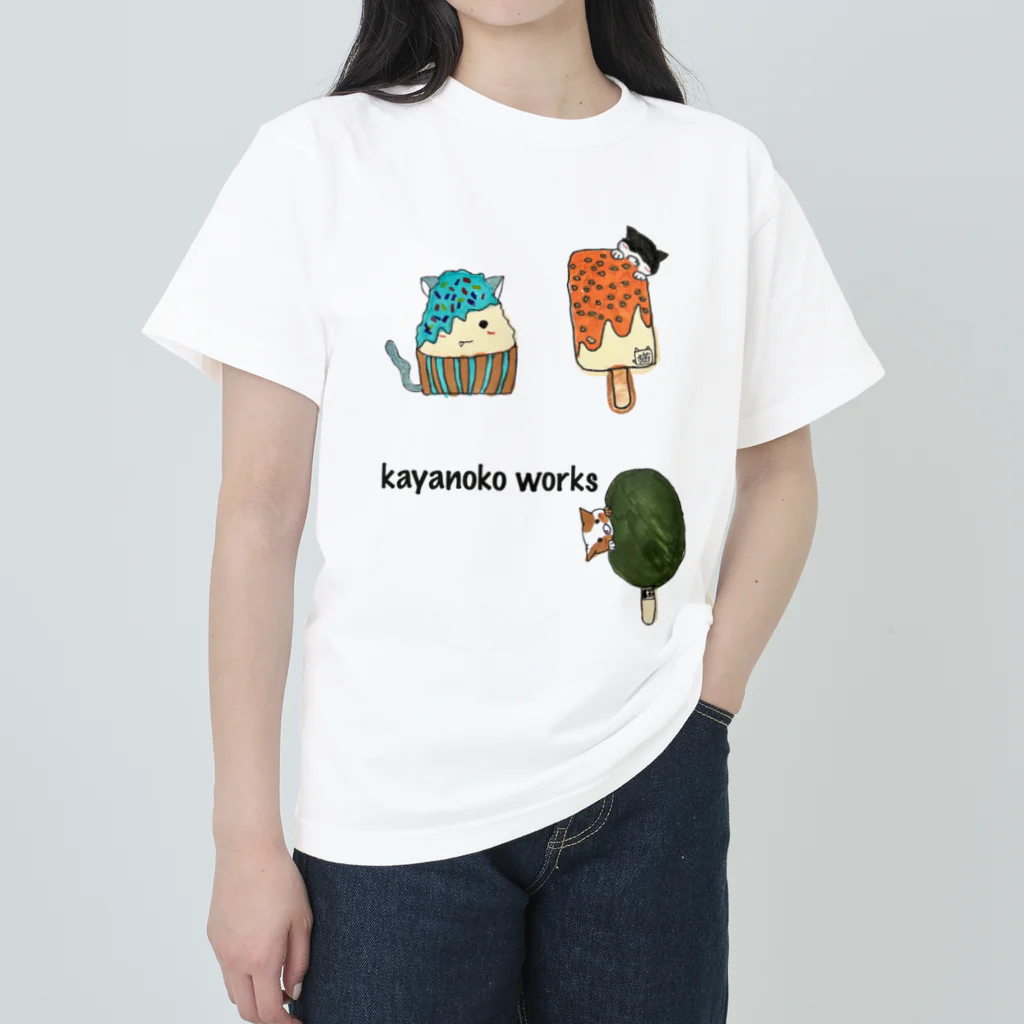 kayanoko worksの夏の猫ちゃん　（カキ氷） ヘビーウェイトTシャツ