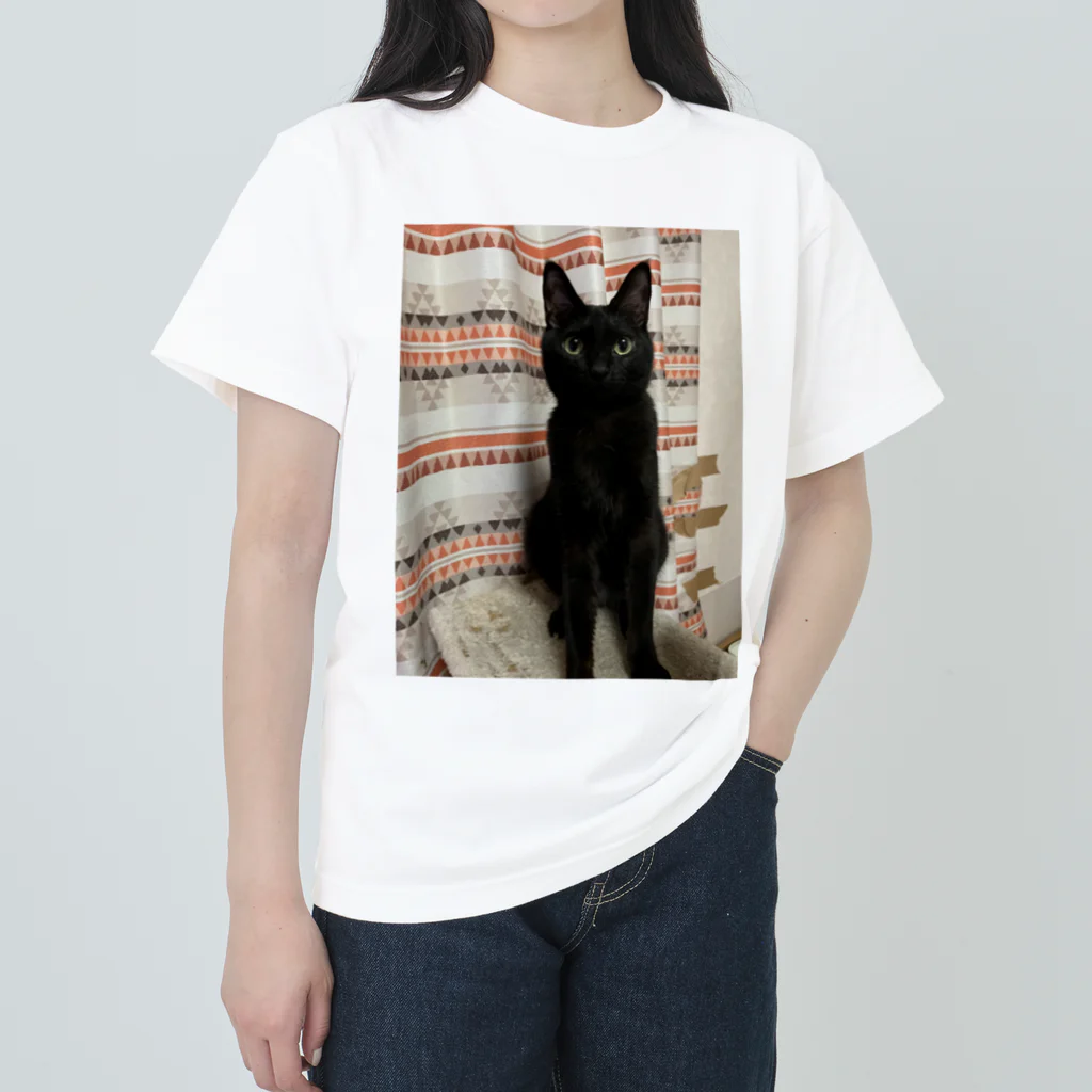 キキの黒猫ショップの黒ネコちゃん ヘビーウェイトTシャツ