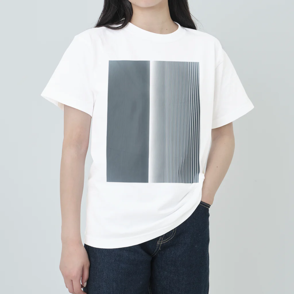 _punyuのverticalさん Heavyweight T-Shirt