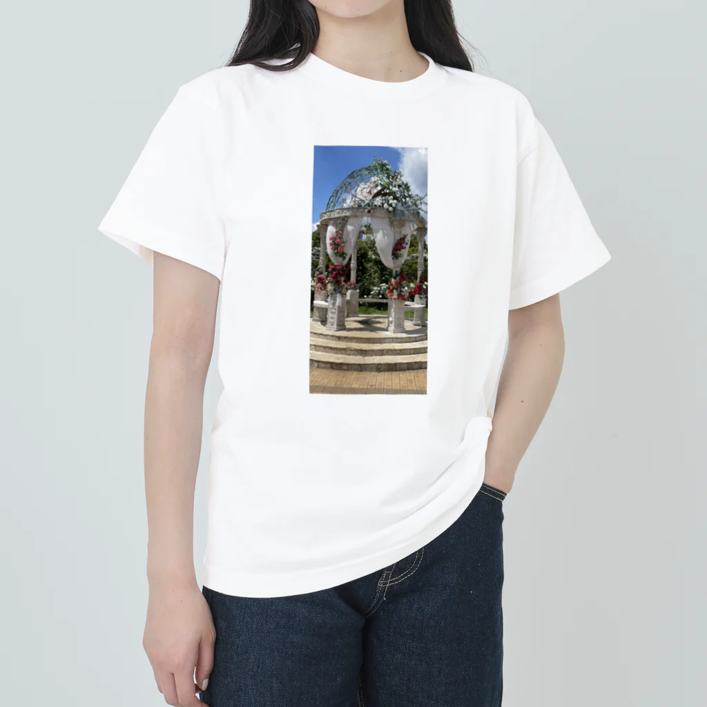 miyumiyumiyumiyuの薔薇のベンチ ヘビーウェイトTシャツ