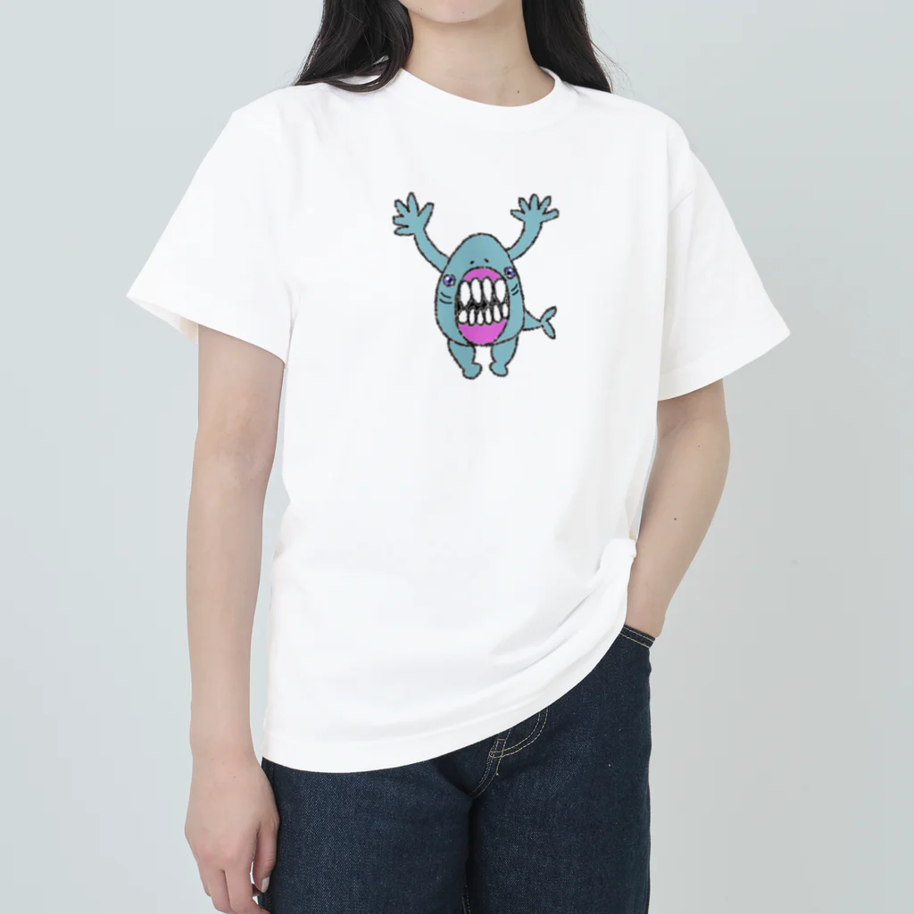 ゆちゃち家のにげろ〜さめ様だぞぉ ヘビーウェイトTシャツ