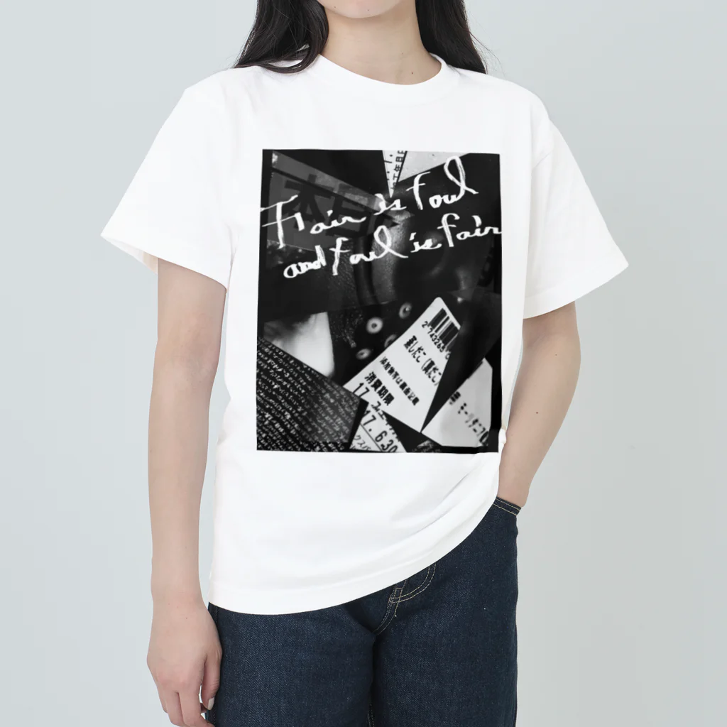 写真家 古熊美帆のFair is foul and foul is fair Heavyweight T-Shirt