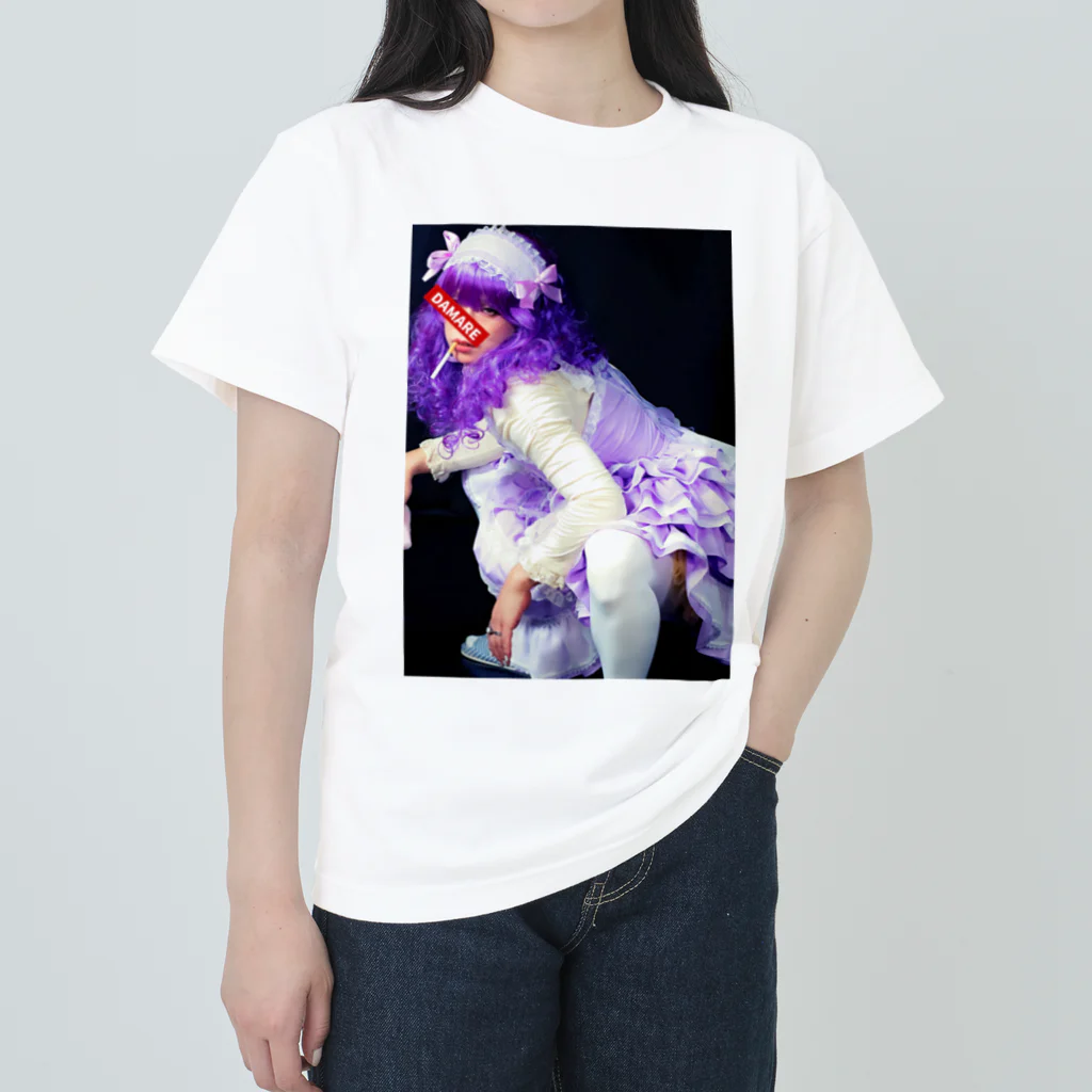 ミューミュー・ゴゴ👻🐍🐙怪談とハンドメイドVの【DAMARE】女装おじさん（ちょいズレ） Heavyweight T-Shirt