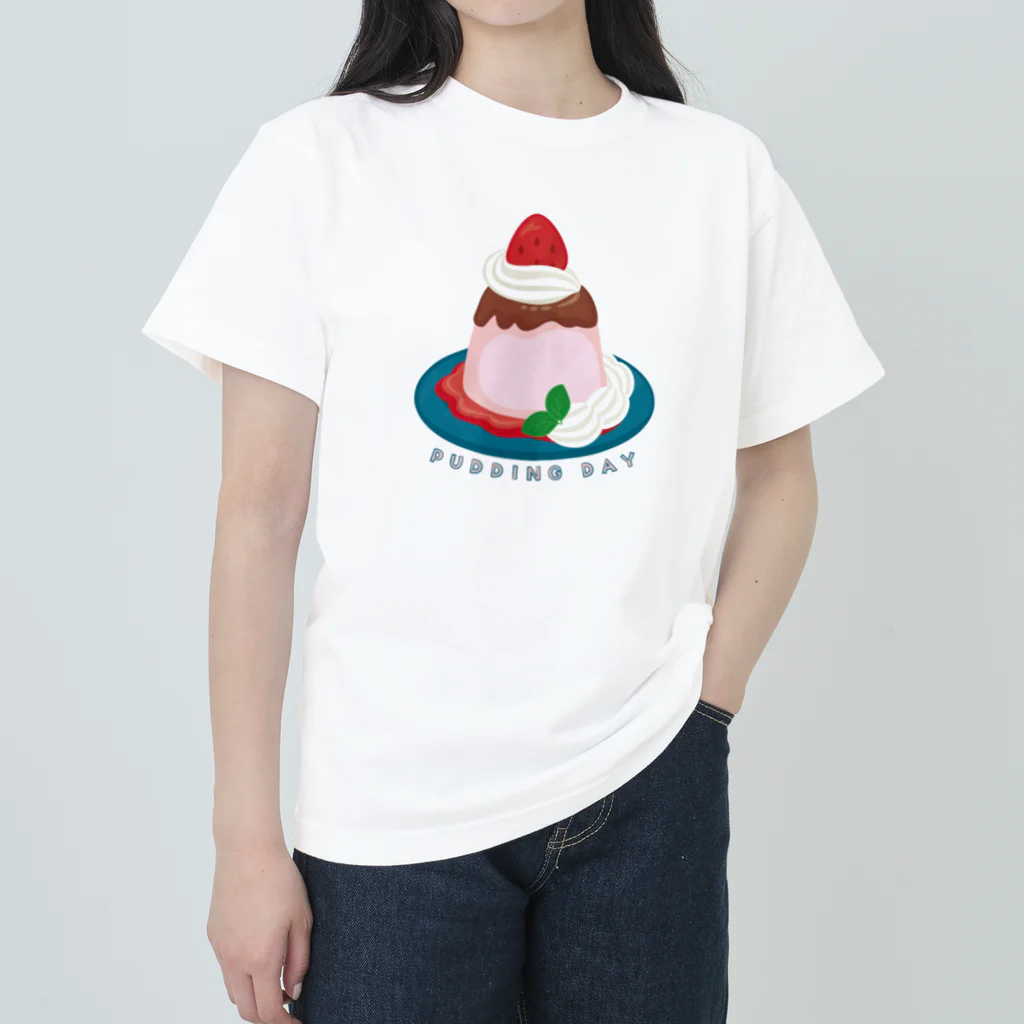 イラスト MONYAAT の毎月25日はプリンの日のプリン　イチゴプリン ヘビーウェイトTシャツ