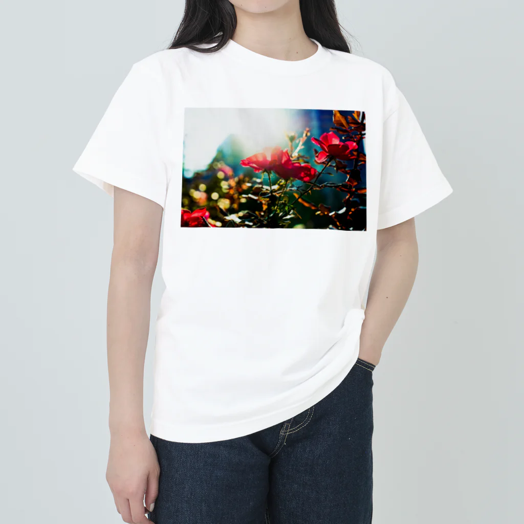 HANA-STUDIOのガーデンローズ ヘビーウェイトTシャツ