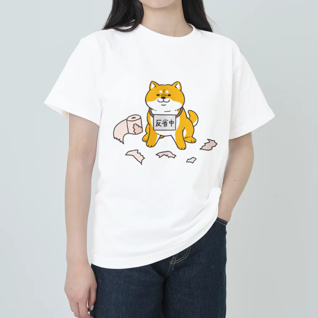 もんとみ | もっちり動物造形作家の反省の色が見えない柴犬 ヘビーウェイトTシャツ