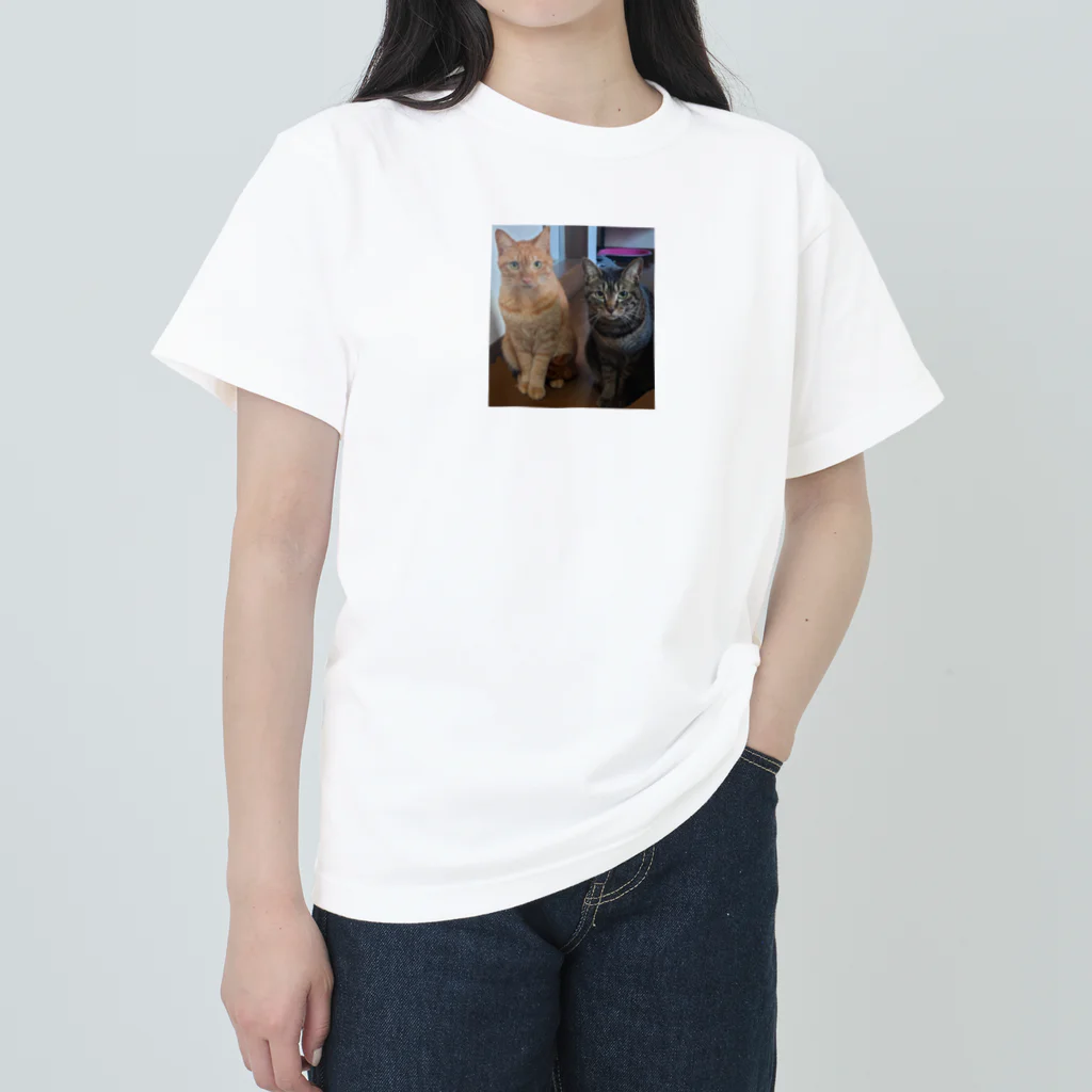 しろねこまるのちゃちゃ(茶トラ)とつぶ(キジトラ) Heavyweight T-Shirt