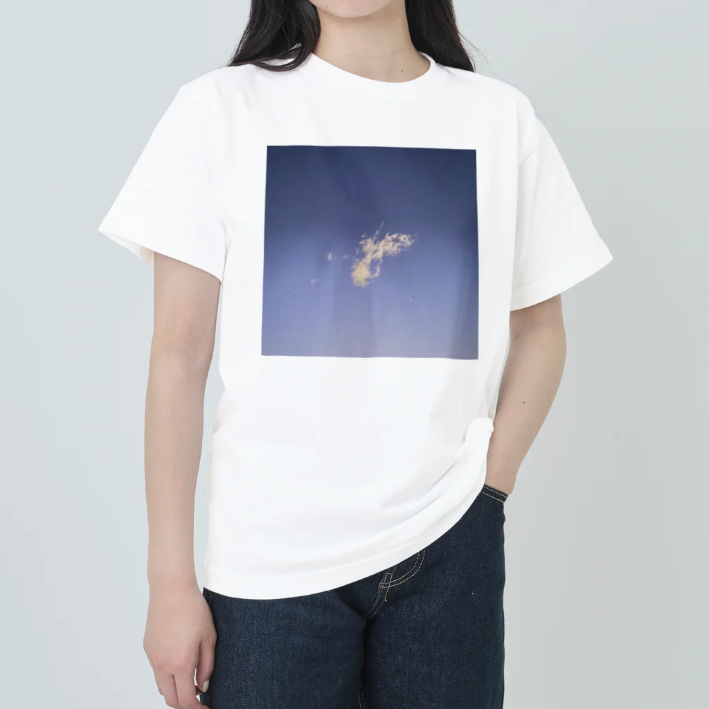 lisa444444のはっち Heavyweight T-Shirt