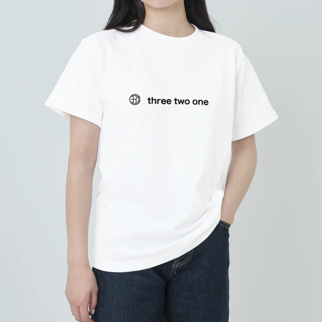 331 three two oneの331ロゴ ヘビーウェイトTシャツ