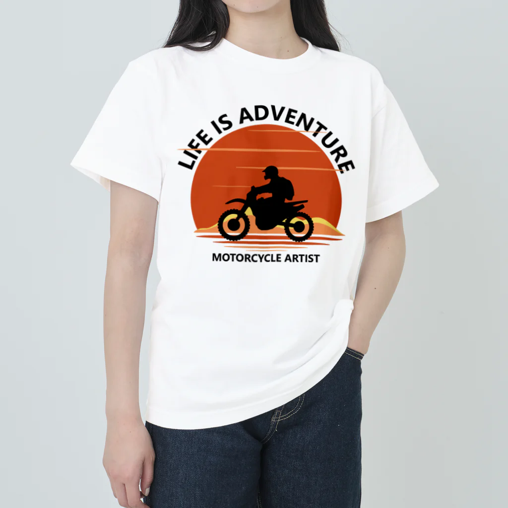 アージーのLife is Adventure Heavyweight T-Shirt