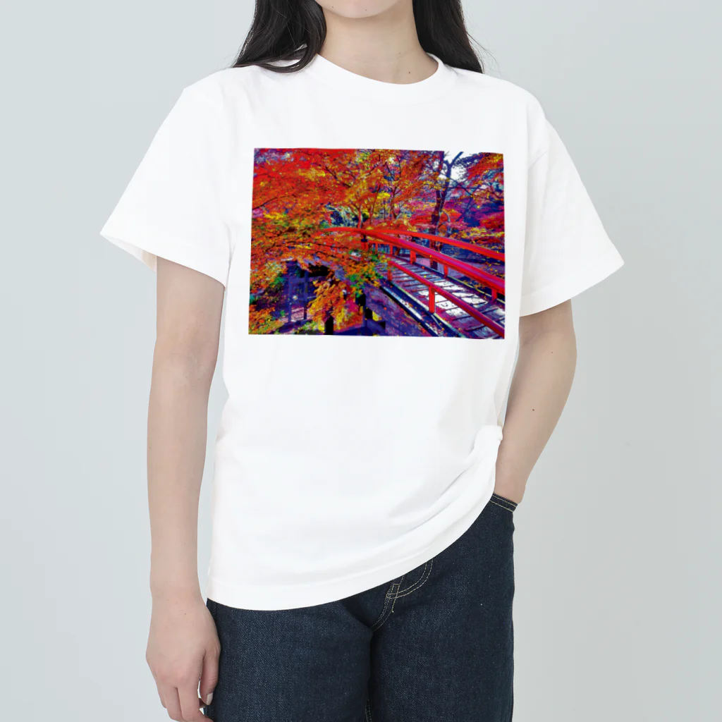 GALLERY misutawoの伊香保 河鹿橋の紅葉 Heavyweight T-Shirt