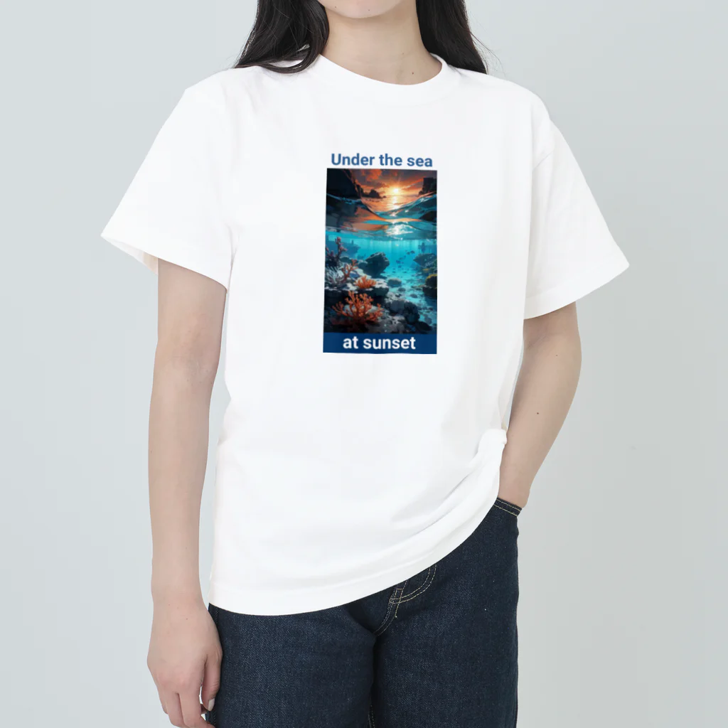 kazu_gの夕暮れの海の底！Under the SEA at sunset ヘビーウェイトTシャツ