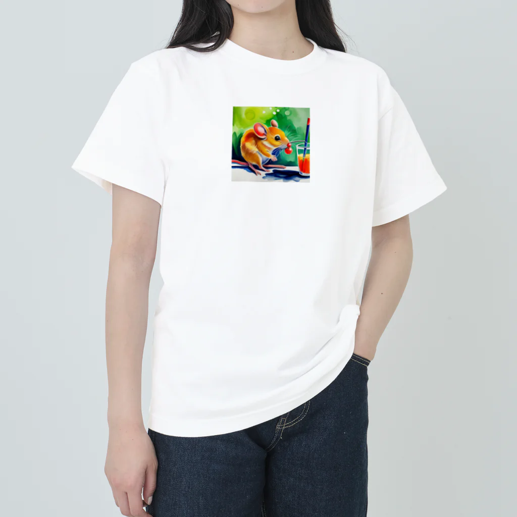 juice-seezのこっそり実を食べるスナネズミちゃん Heavyweight T-Shirt