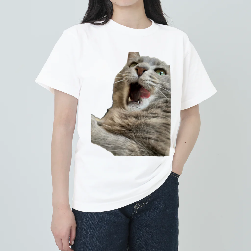 グレージュ猫ロッタン🐈‍⬛のあくびロッタン ヘビーウェイトTシャツ