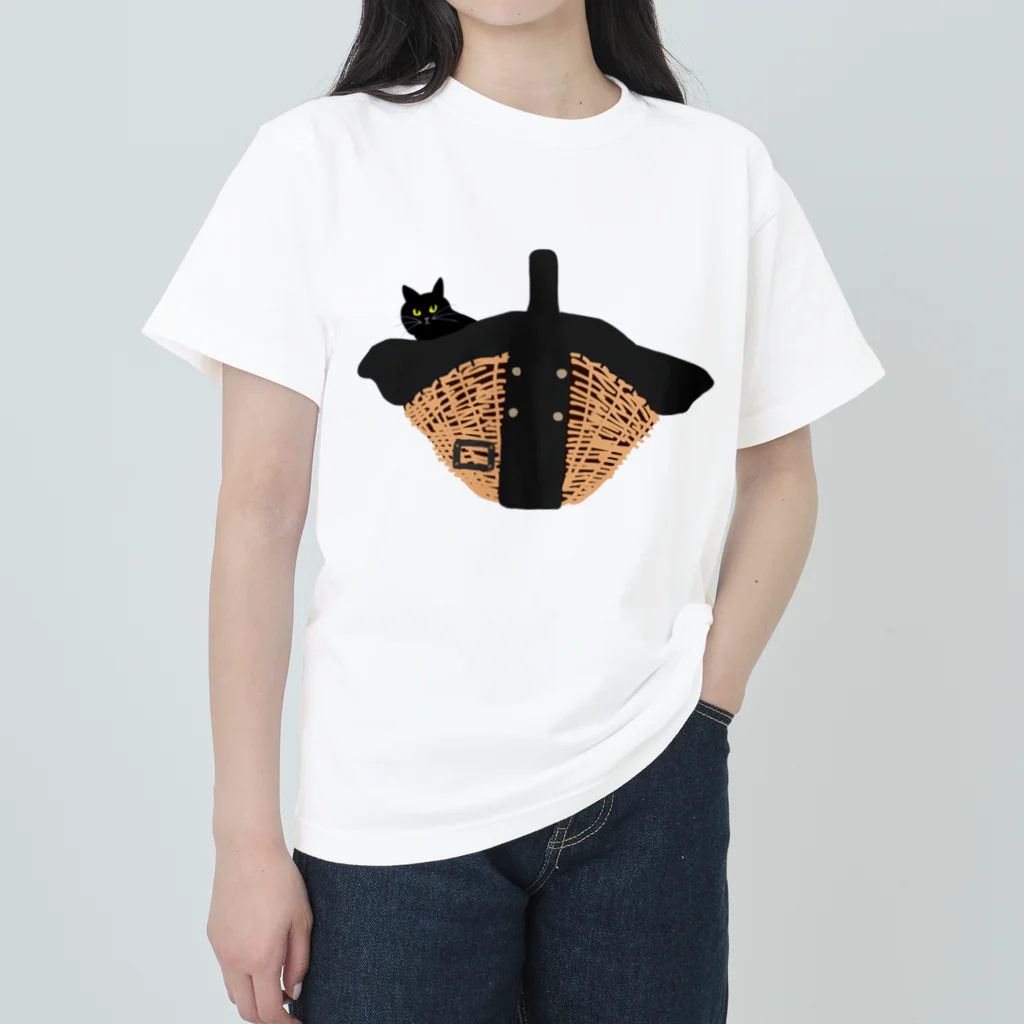 小鳥と映画館のカゴバッグと黒猫 Heavyweight T-Shirt