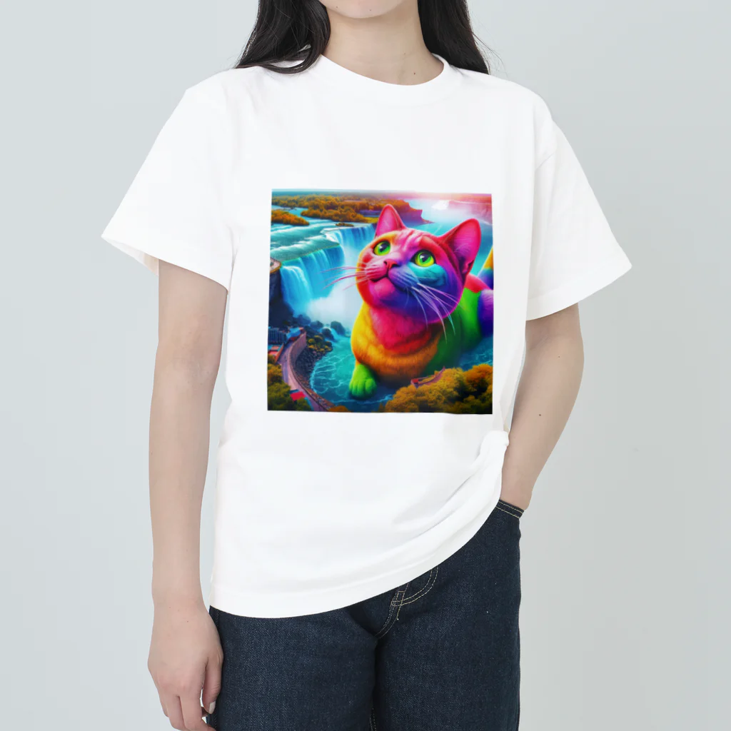 ニャーちゃんショップのナイアガラの滝で水浴びキャット Heavyweight T-Shirt