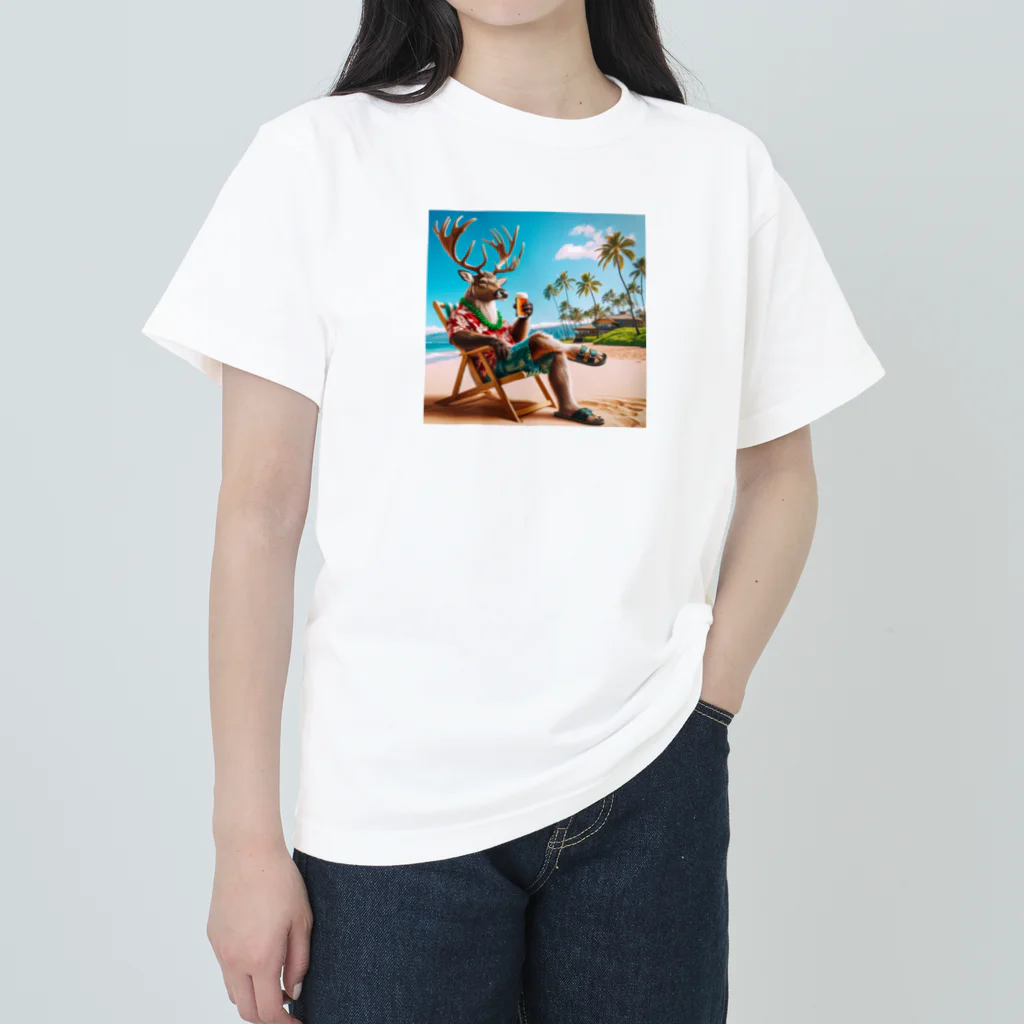 たまき工房の呑トナカイinハワイ Heavyweight T-Shirt