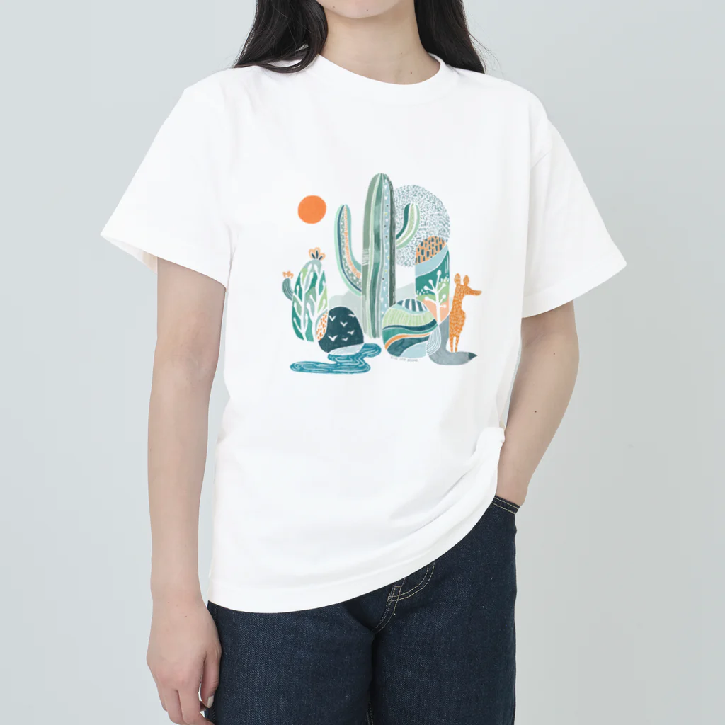 Olive Leaf Designs のOasis オアシス Heavyweight T-Shirt