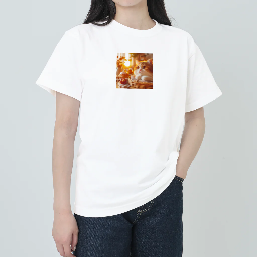 pikaraのかわいい猫と日の出のイラスト ヘビーウェイトTシャツ