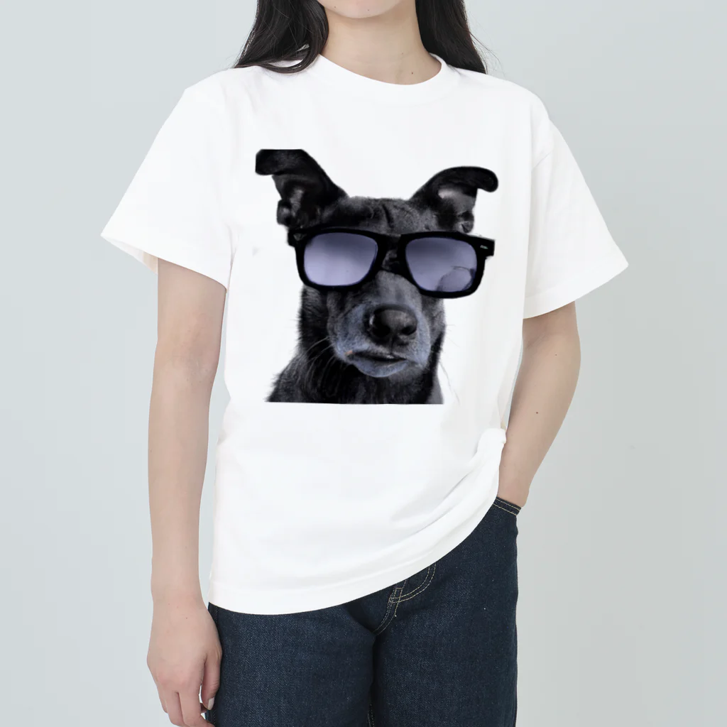 dogstagram.jpのサングラスをかけた犬 ヘビーウェイトTシャツ