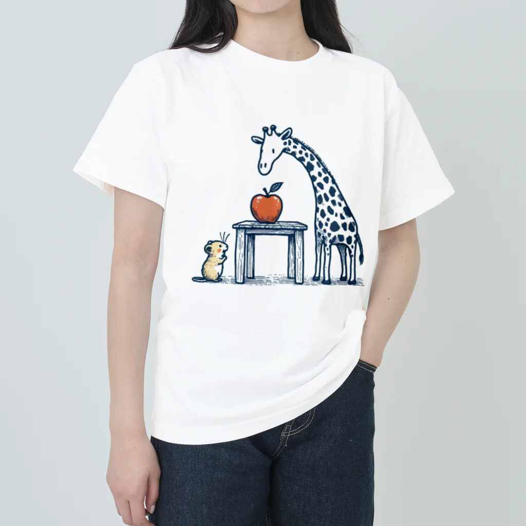 姫とすずり。のテーブルが高くて食べれないハムスターと背が高すぎるキリン ヘビーウェイトTシャツ