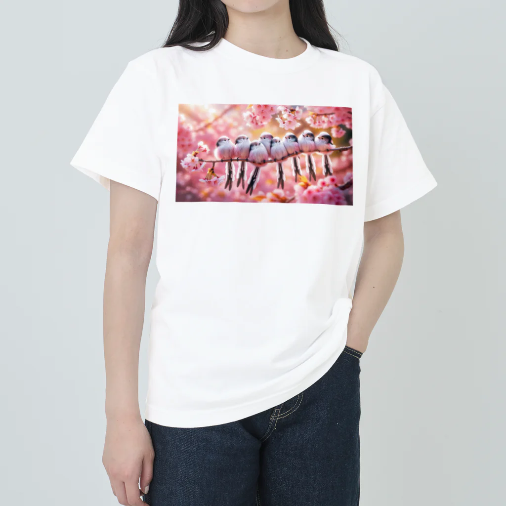 andanteのわくわくshopのシマエナガ春うらら Heavyweight T-Shirt