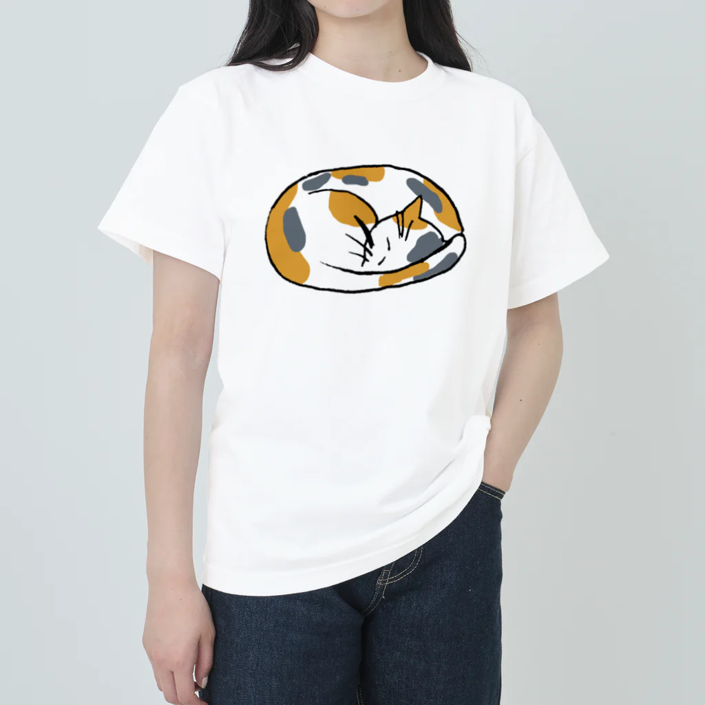 seki_takoyakiの寝る三毛猫 ヘビーウェイトTシャツ