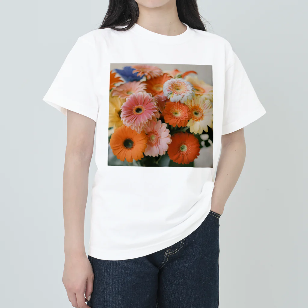 decnaの色鮮やかなガーベラのアイテム Heavyweight T-Shirt