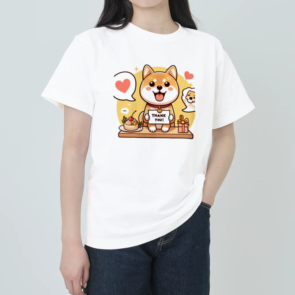 メアリーの可愛らしい表情の柴犬が感謝の気持ちを込めて Heavyweight T-Shirt