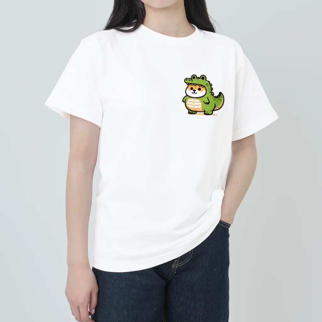 柴犬に囲まれたいのワニの着ぐるみを着た柴犬のイラスト Heavyweight T-Shirt