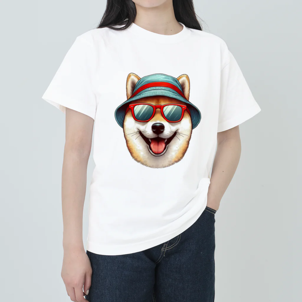 柴犬に囲まれたいのカラフルなバケハをかぶった柴犬 Heavyweight T-Shirt