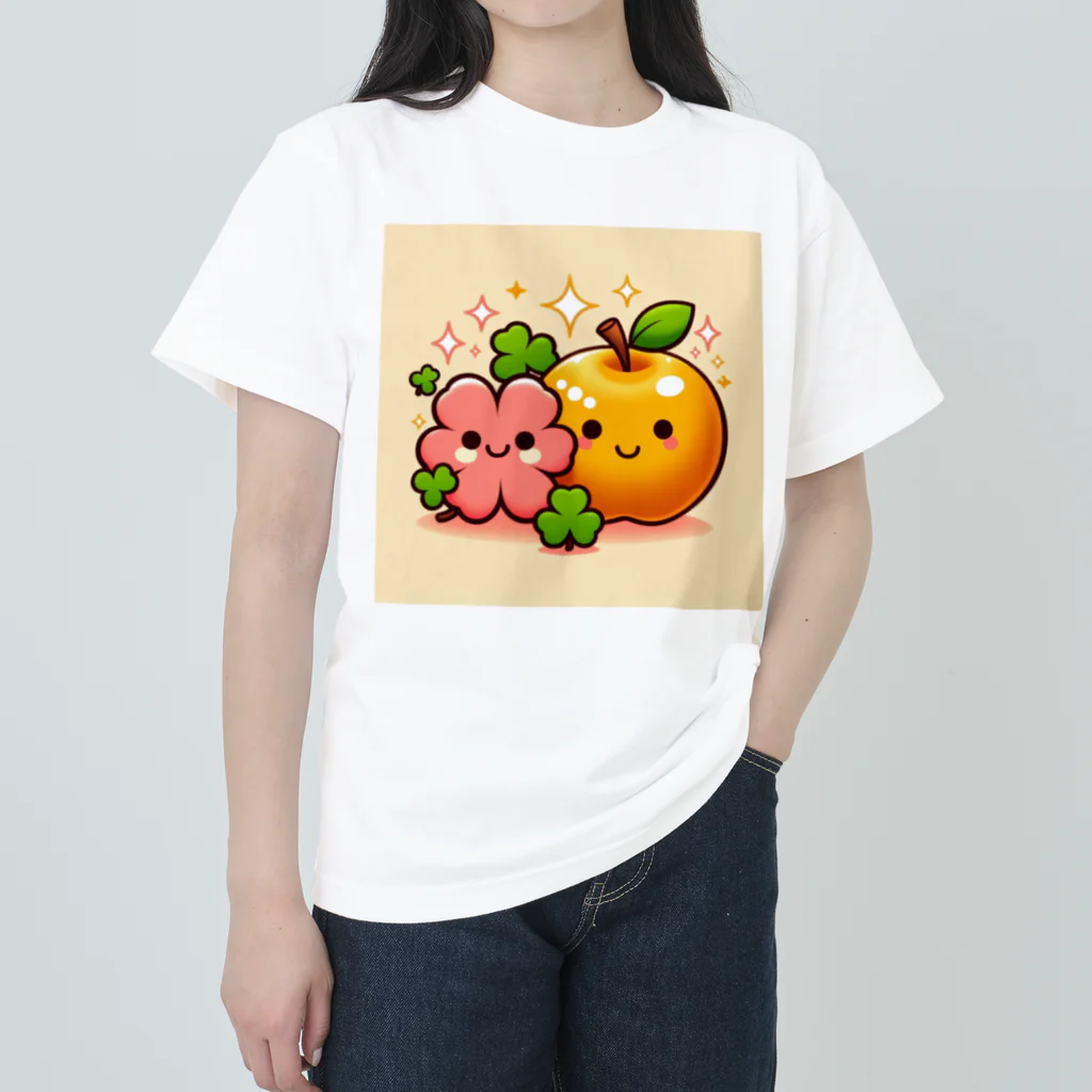 金運上昇金のリンゴの恋愛運アップの金のリンゴとピンクのクローバー Heavyweight T-Shirt