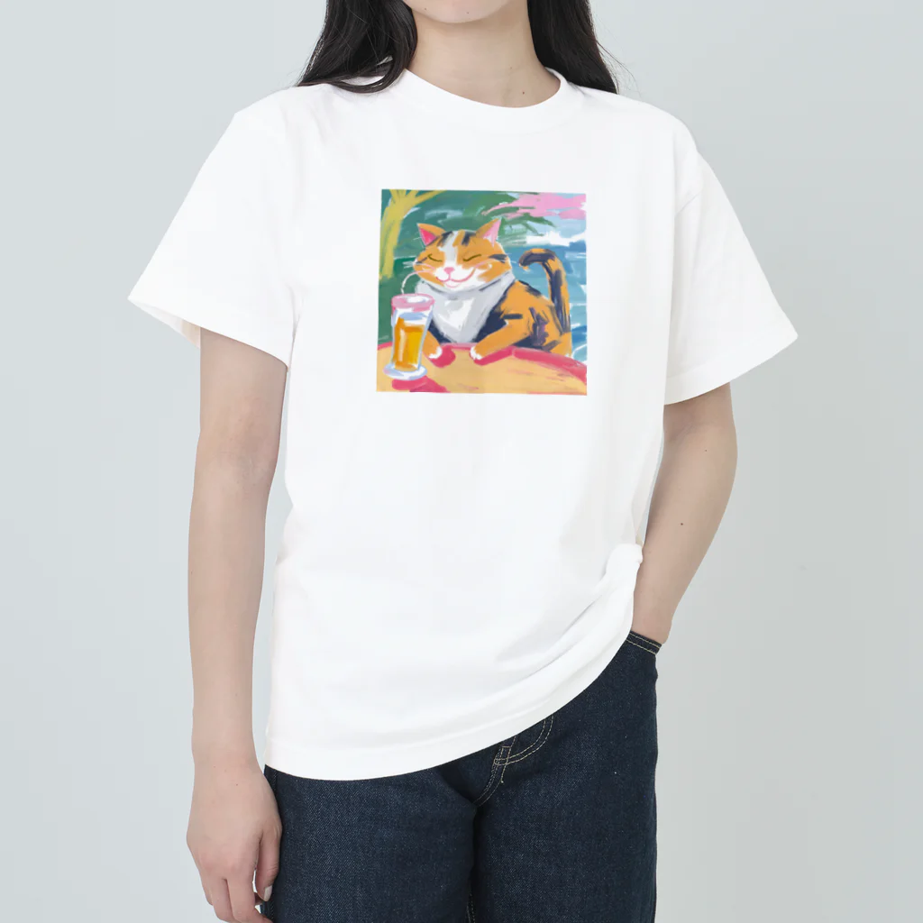 tanather shopのビールを飲んで幸せそうなネコさん Heavyweight T-Shirt