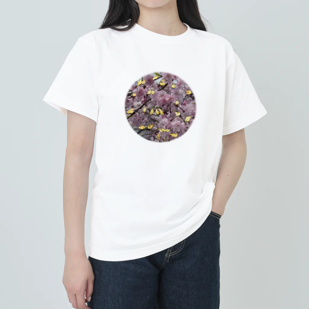 yuuyuu2024の桜とオカメインコ ヘビーウェイトTシャツ