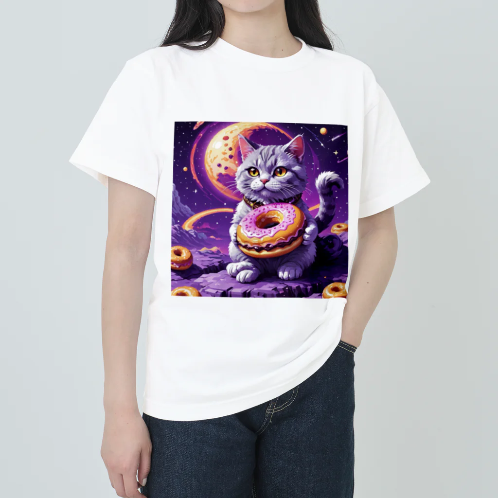 メロンパン猫の土星でドーナツ食べたい ヘビーウェイトTシャツ