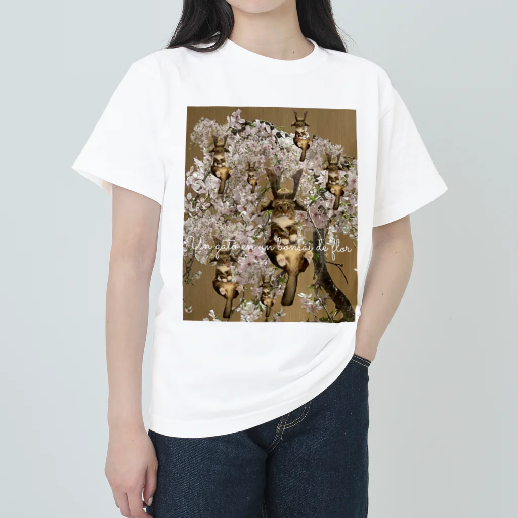 Mioluckypinkyの兜　サムライ　猫　　桜　盆栽　 Heavyweight T-Shirt