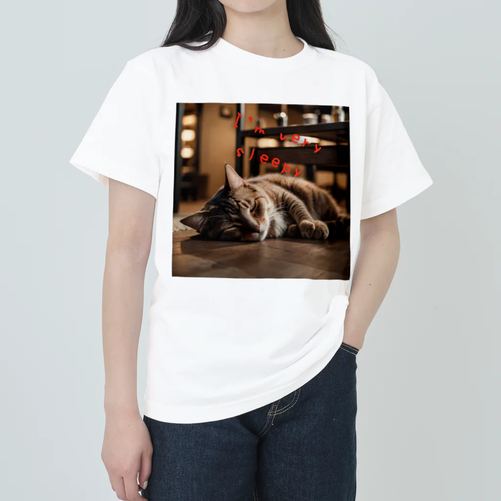 moriyama1981の眠たい猫 Heavyweight T-Shirt