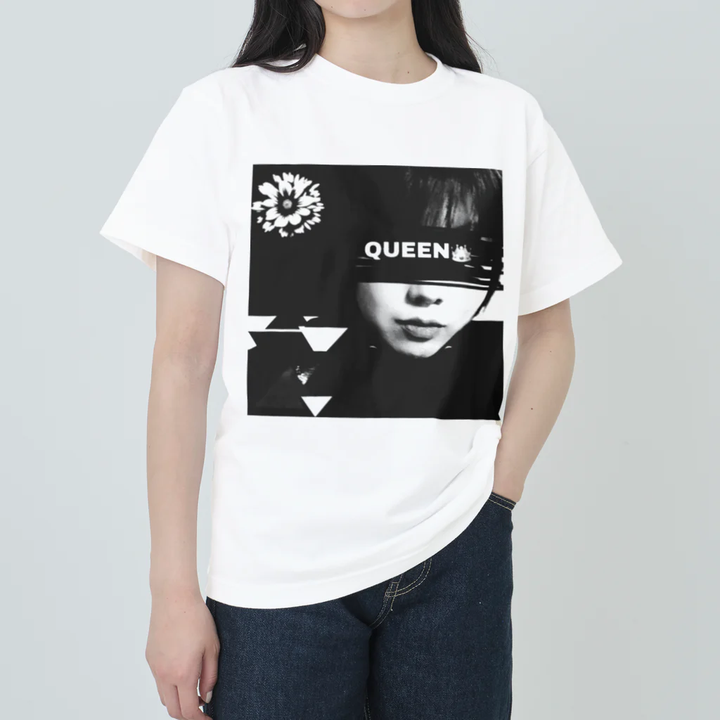 コハクのお店の闇の女王 Heavyweight T-Shirt