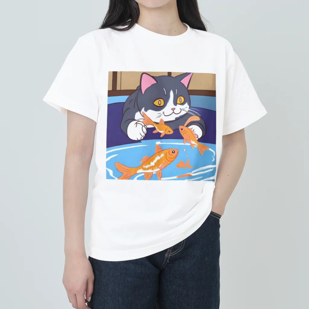 Chama's shopの猫と金魚 ヘビーウェイトTシャツ