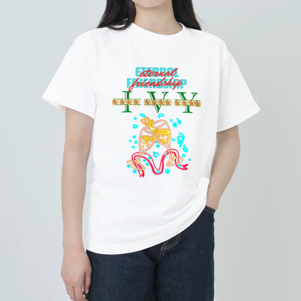 ivybloonの仲間と乾杯 Heavyweight T-Shirt