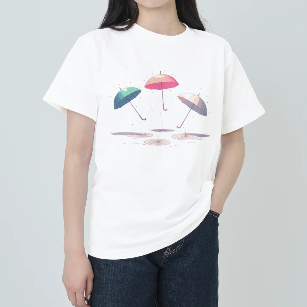 Shiro_kuroの雨で踊る傘 ヘビーウェイトTシャツ