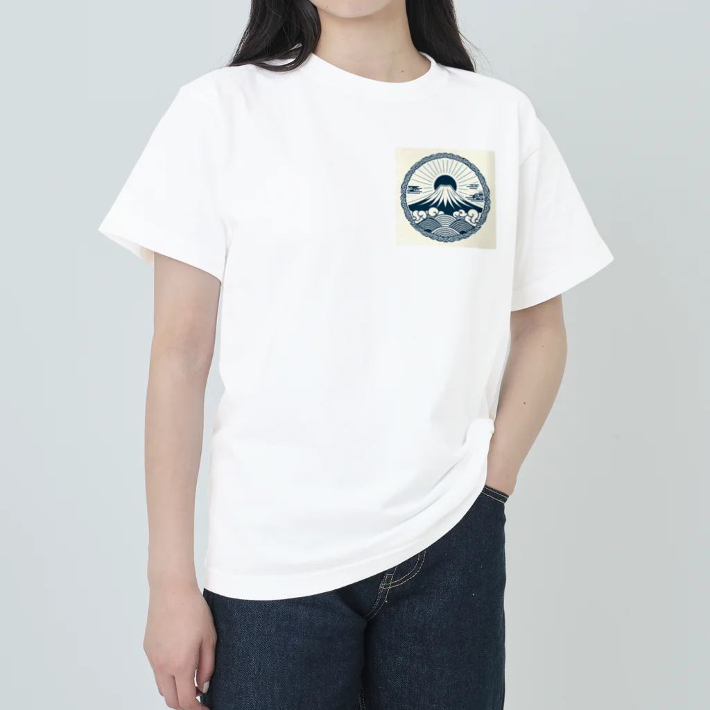 Cool Japanese CultureのMinimalist Traditional Japanese Motif Featuring Mount Fuji and Seigaiha Patterns Heavyweight T-Shirt