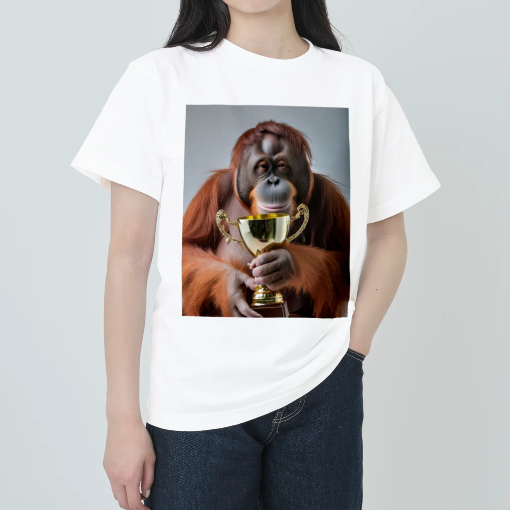 ポートレイト・アニマルズのオランウータン🏆 Heavyweight T-Shirt