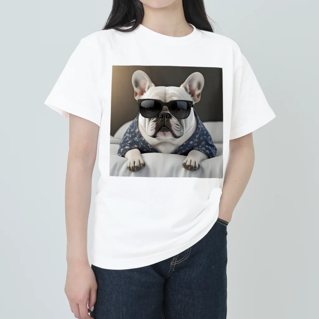 SI-SAAのおやすみBOSS犬 Heavyweight T-Shirt